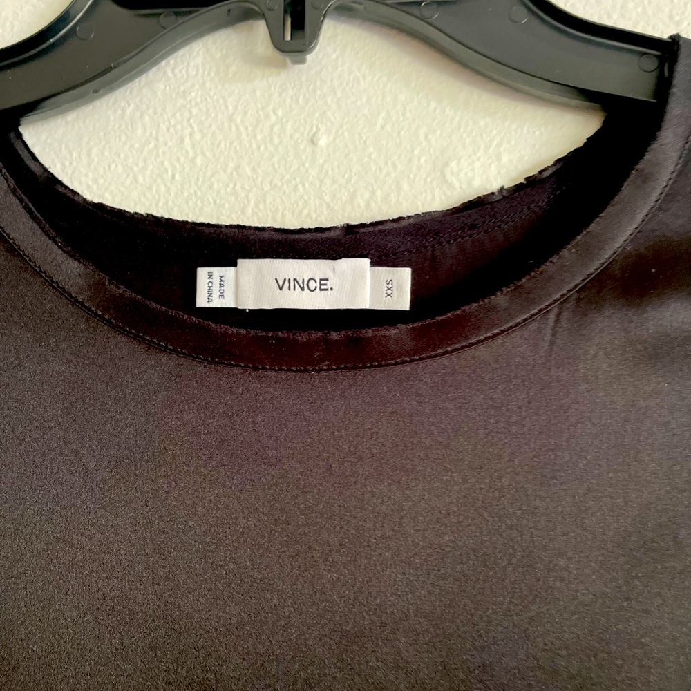 Silk Top by “Vince” size XXS  Beautiful !
